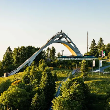 Daire Deluxe For 4 - Free Private Parking - Private Terrace - Private Storage *